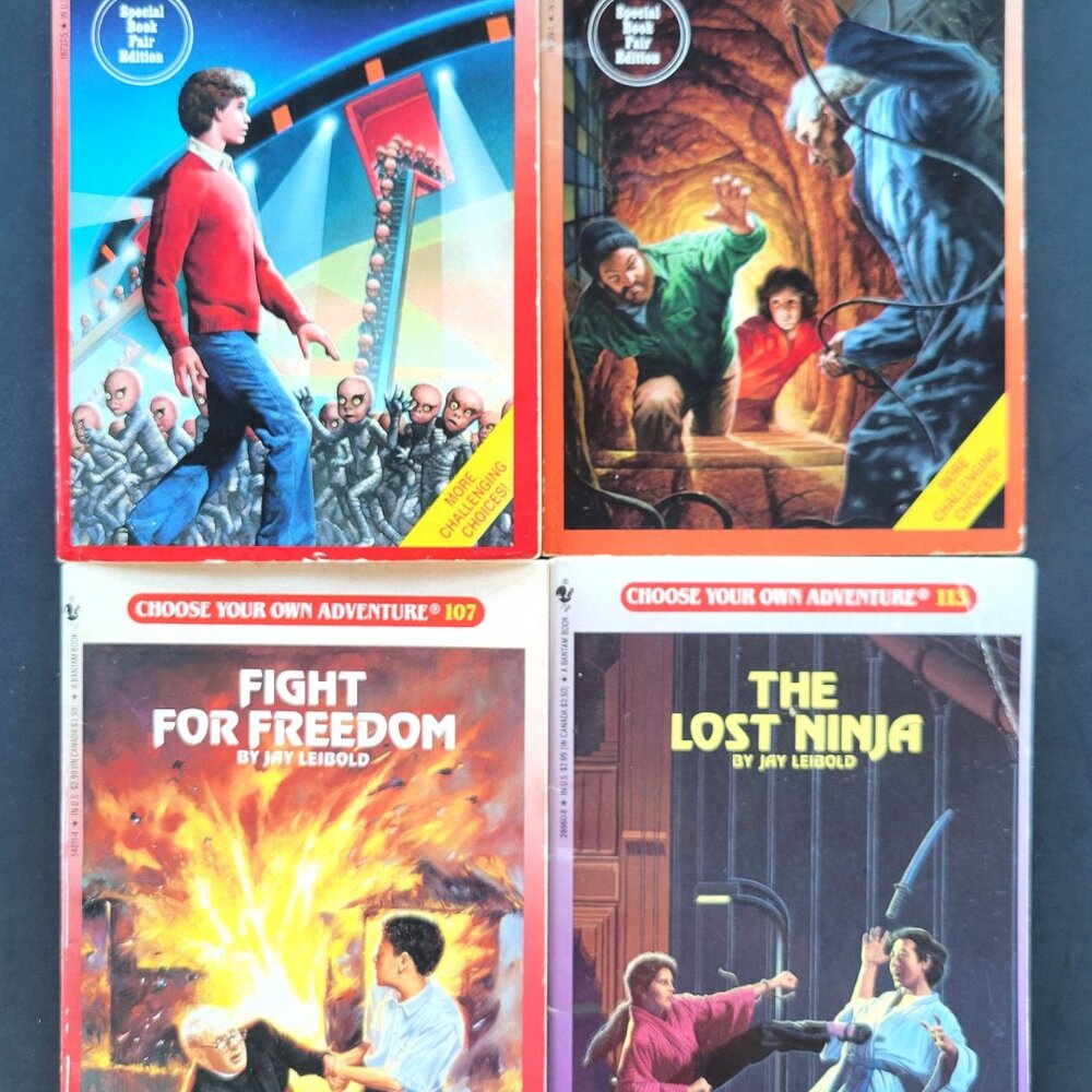 VINTAGE CHOOSE YOUR OWN ADVENTURE 1980s LOT OF 12 BOOKS SOME RARE 1ST EDITIONS - Picture 3 of 16